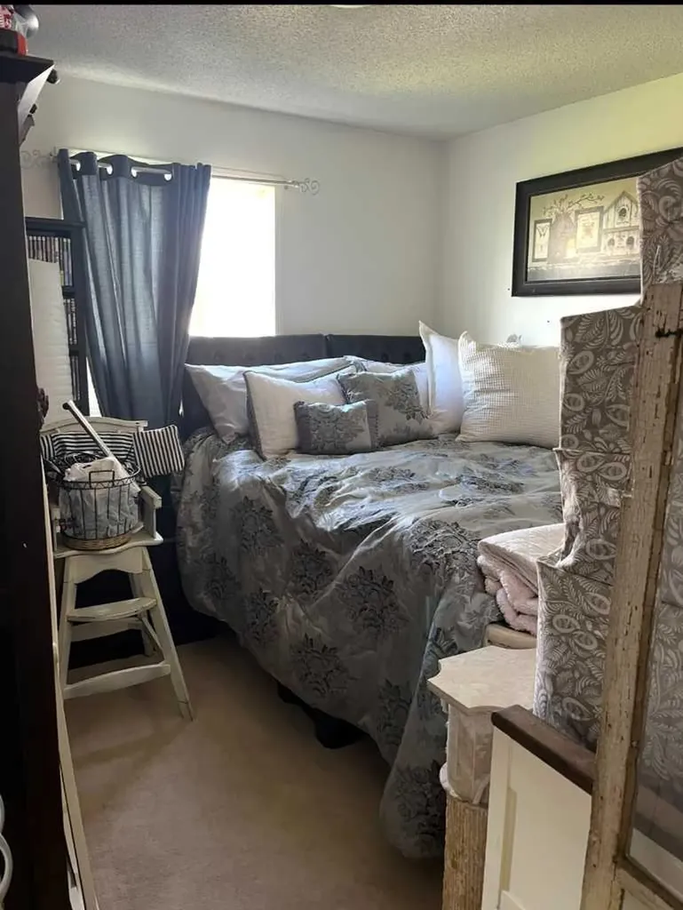 2600 66 Street NE Calgary AB T1Y 7K9