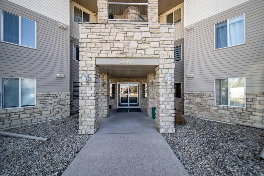 2600 66 Street NE Calgary AB T1Y 7K9