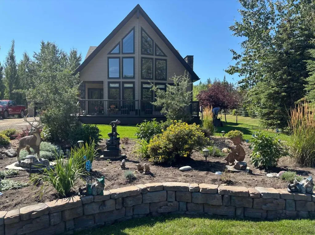 13417 752a Township Rural Big Lakes County AB T0G 0B4