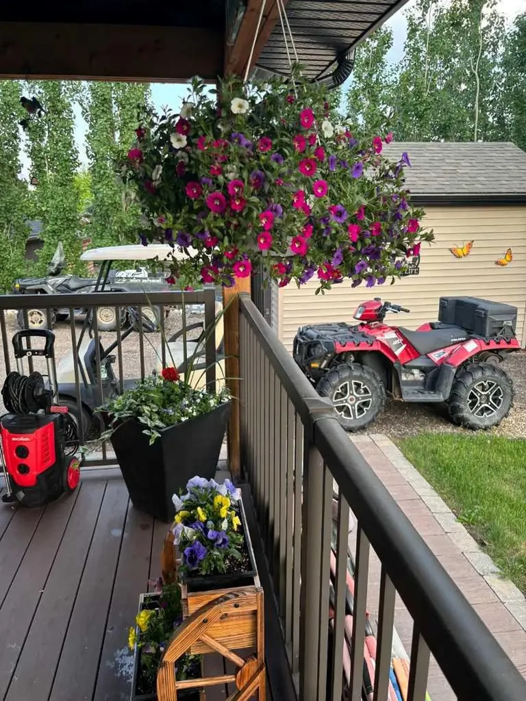 13417 752a Township Rural Big Lakes County AB T0G 0B4