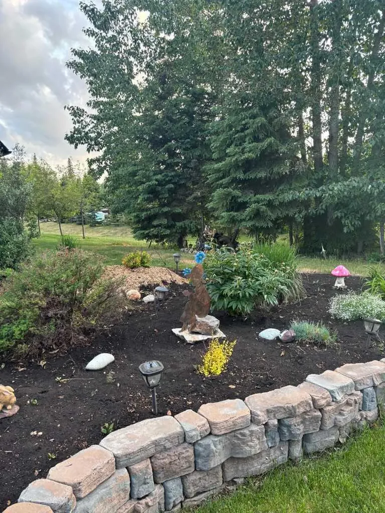 13417 752a Township Rural Big Lakes County AB T0G 0B4
