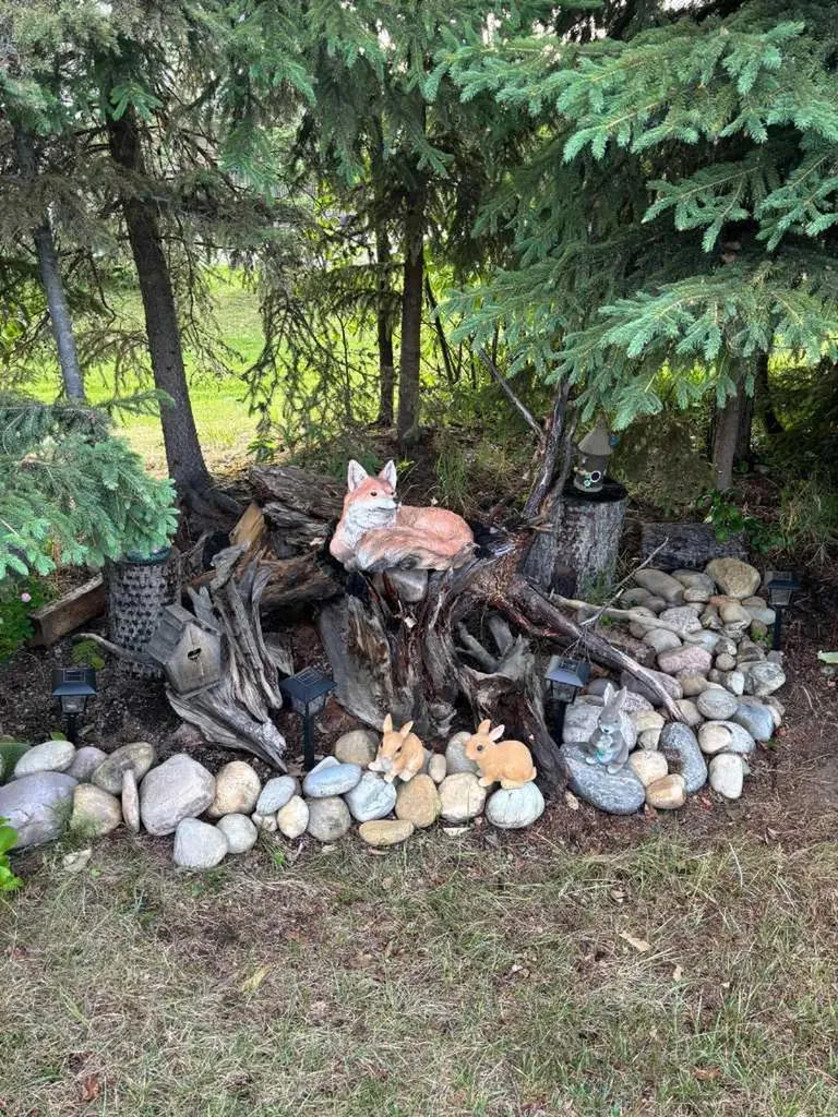 13417 752a Township Rural Big Lakes County AB T0G 0B4