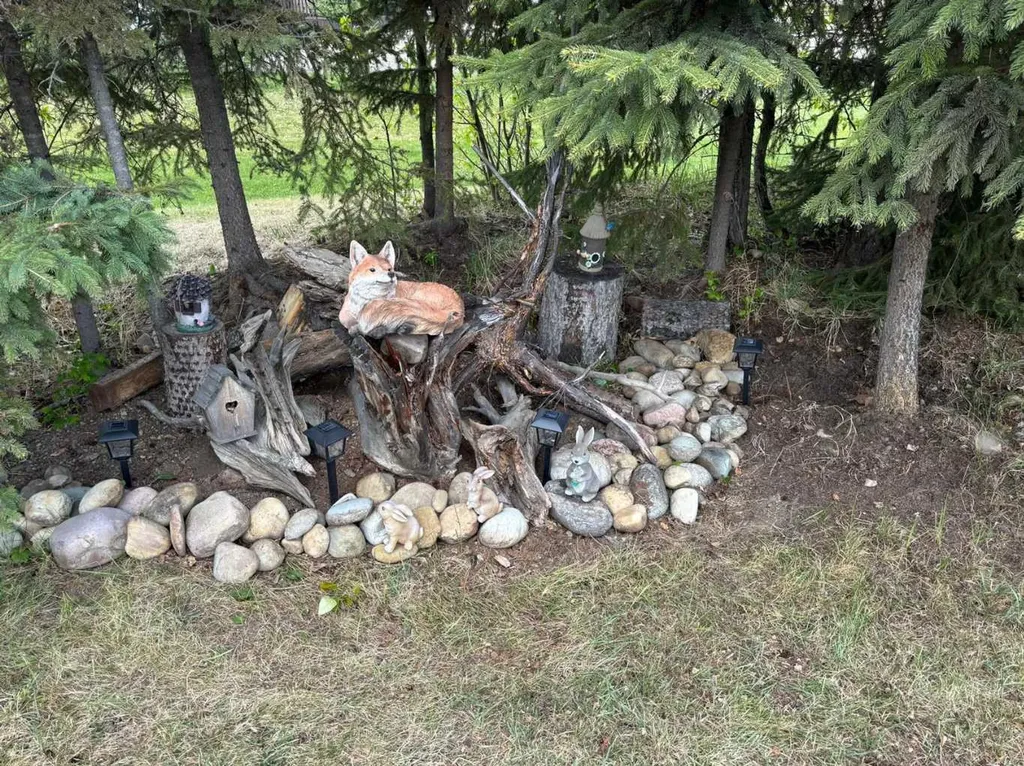 13417 752a Township Rural Big Lakes County AB T0G 0B4