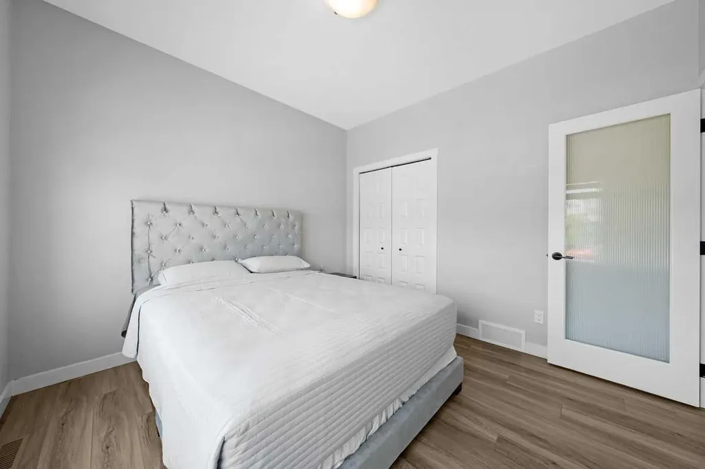 191 Homestead Drive NE Calgary AB T3J 2G9