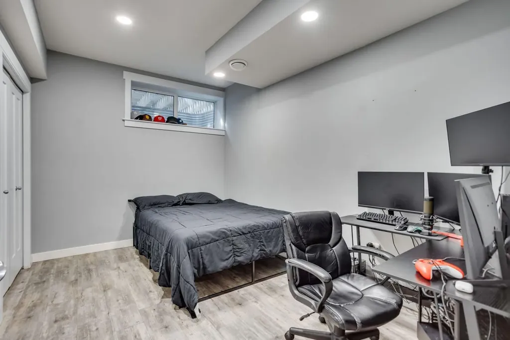 144 Beaverlodge Close Fort Mcmurray AB T9H 2V5