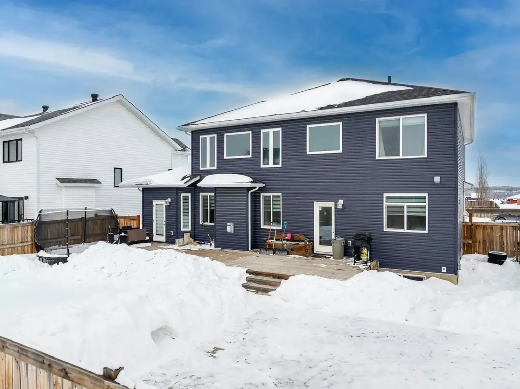 144 Beaverlodge Close Fort Mcmurray AB T9H 2V5