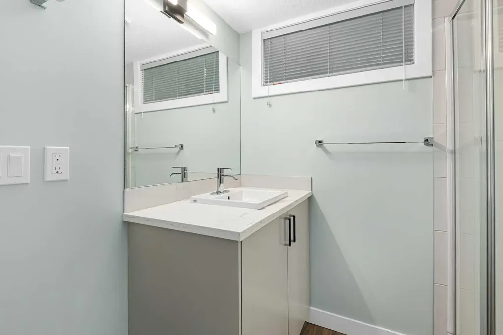 5689 Brenner Crescent NW Calgary AB T2L 1Z3