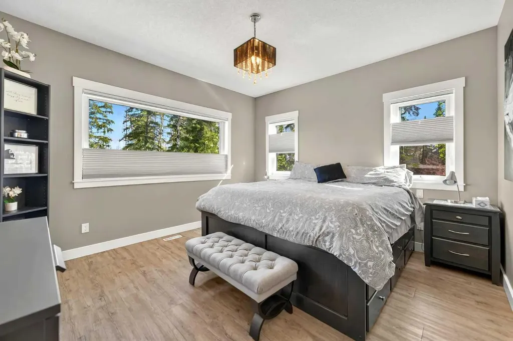4714 Sakwatamau Drive Whitecourt AB T7S 1E1