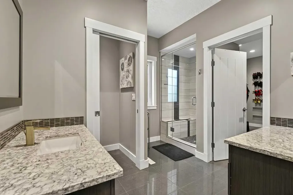 4714 Sakwatamau Drive Whitecourt AB T7S 1E1