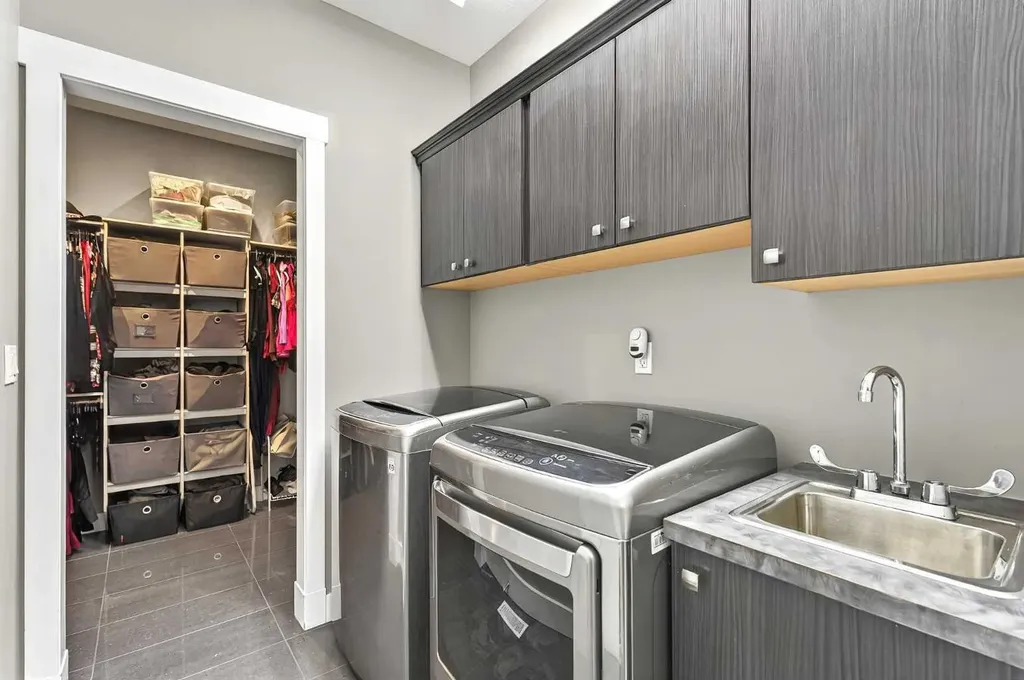 4714 Sakwatamau Drive Whitecourt AB T7S 1E1
