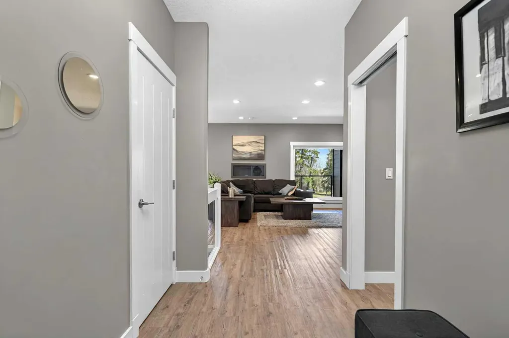 4714 Sakwatamau Drive Whitecourt AB T7S 1E1