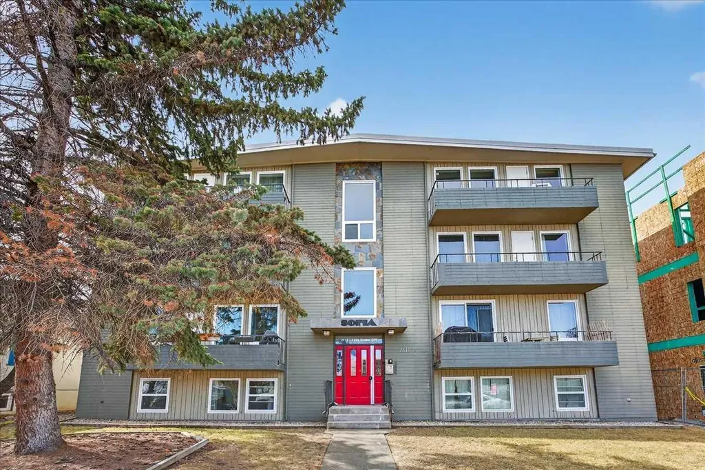 2111 14 Street Calgary AB T2B3M3