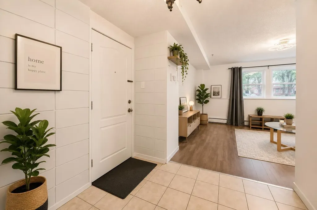 2111 14 Street Calgary AB T2B3M3