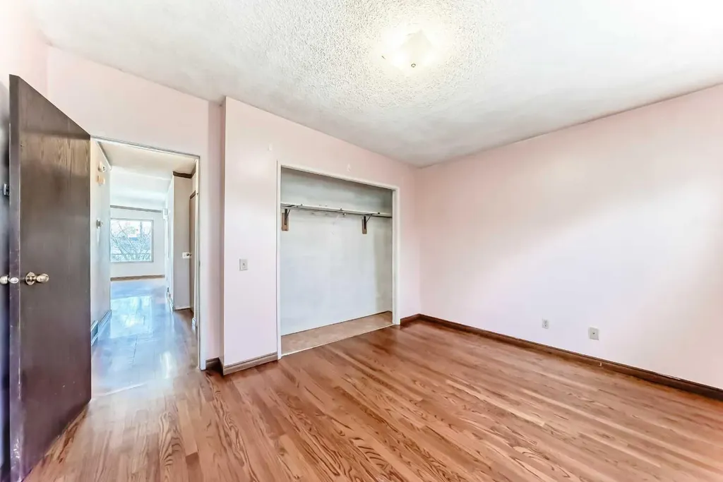 2610 Dover Ridge Drive SE Calgary AB T2B 2L3