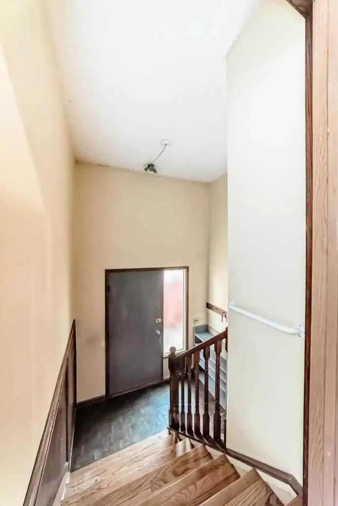 2610 Dover Ridge Drive SE Calgary AB T2B 2L3