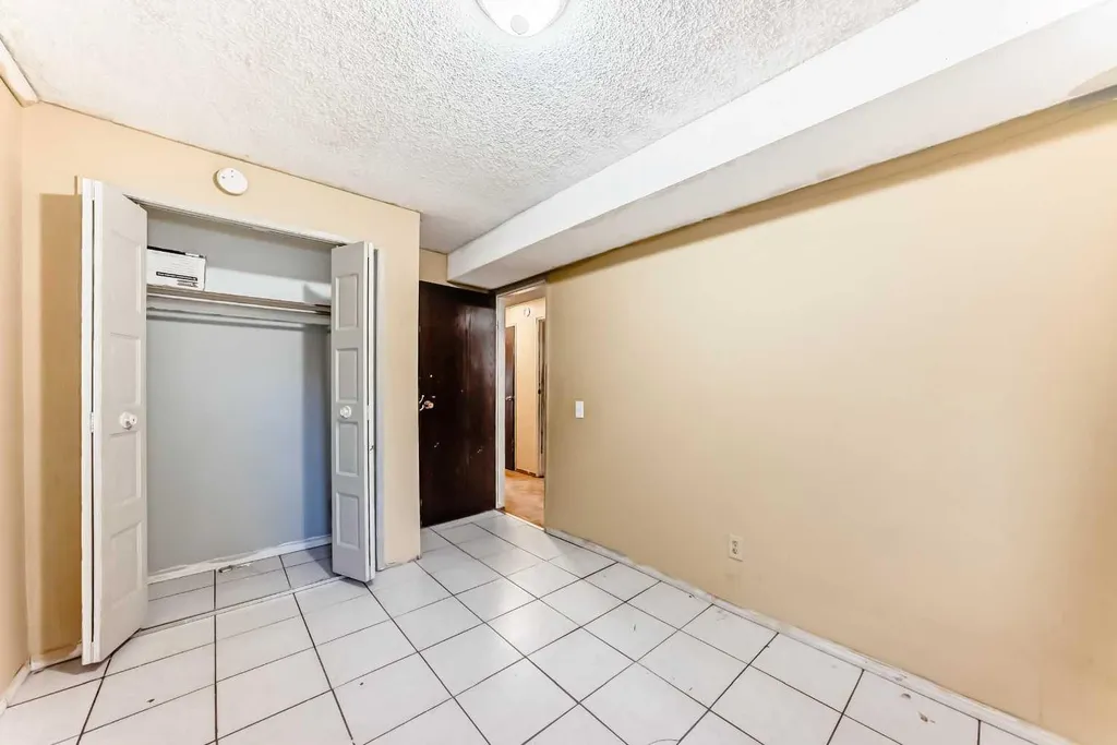 2610 Dover Ridge Drive SE Calgary AB T2B 2L3