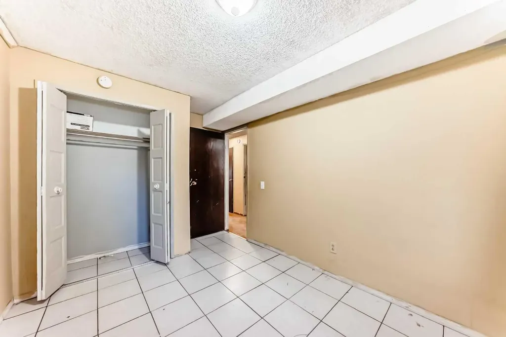 2610 Dover Ridge Drive SE Calgary AB T2B 2L3