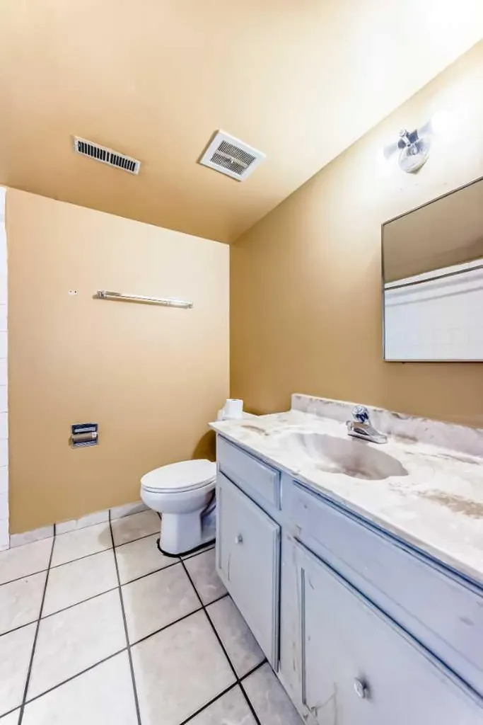 2610 Dover Ridge Drive SE Calgary AB T2B 2L3