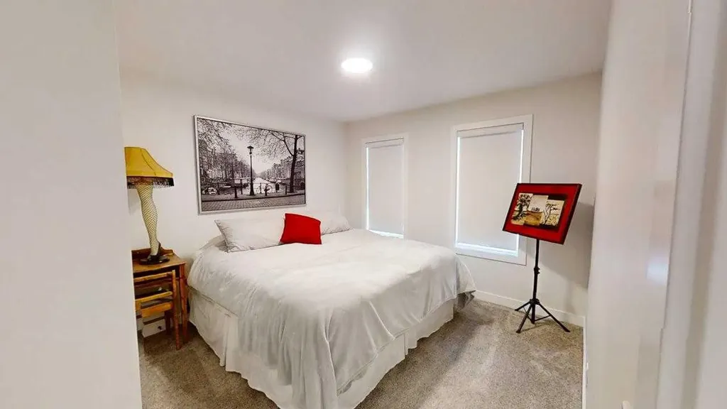 28 Aster Link Okotoks AB T1S 5Y1