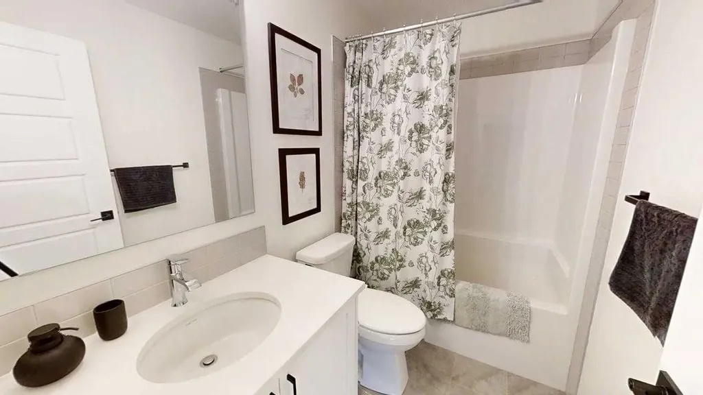 28 Aster Link Okotoks AB T1S 5Y1