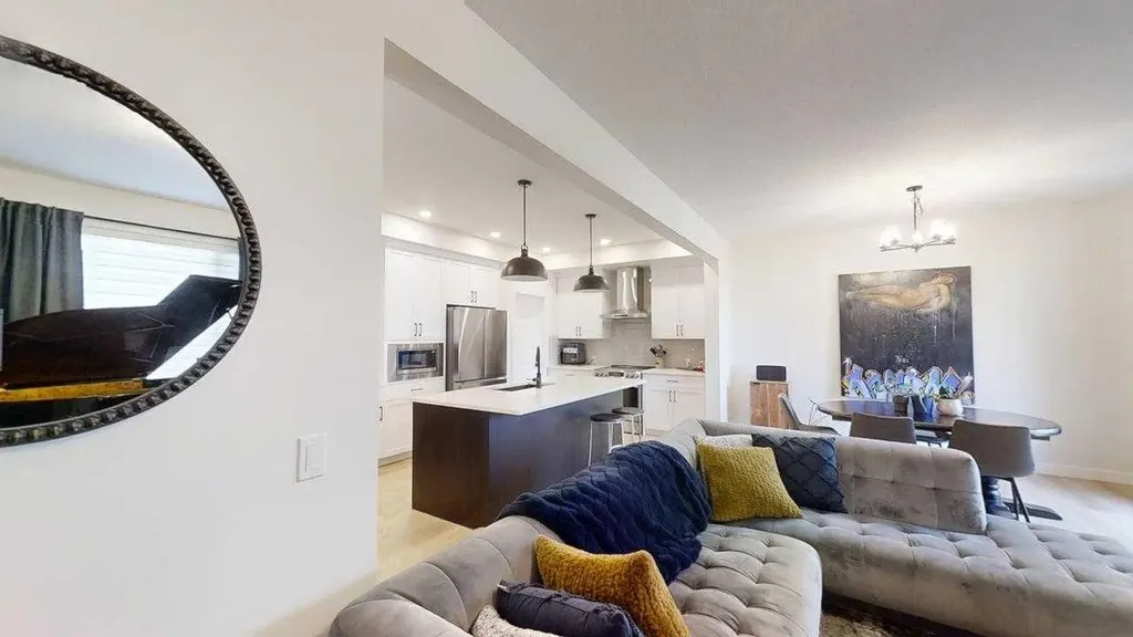 28 Aster Link Okotoks AB T1S 5Y1