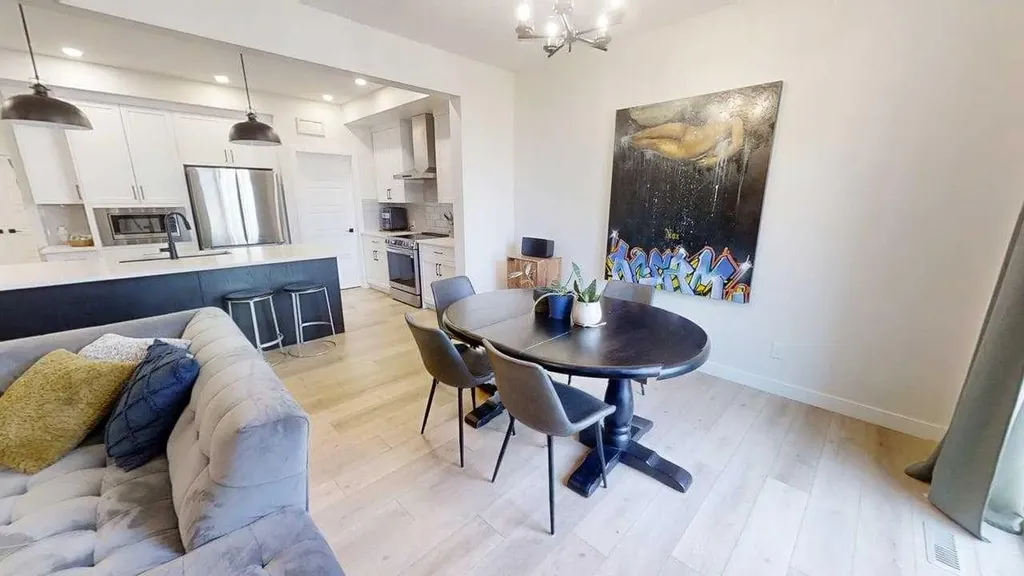 28 Aster Link Okotoks AB T1S 5Y1