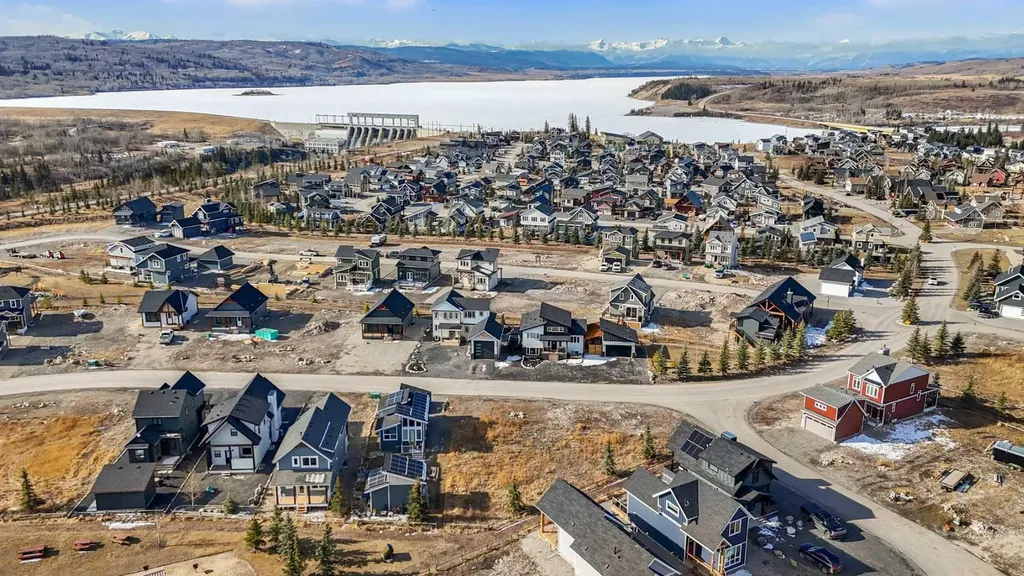 116 Cottageclub Drive Rural Rocky View County AB T4C 1B1