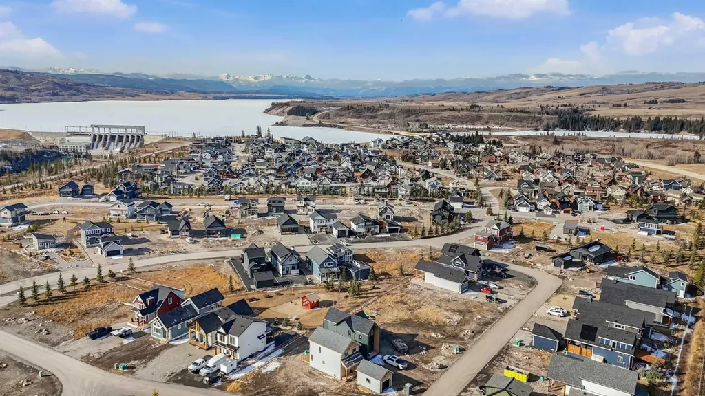 116 Cottageclub Drive Rural Rocky View County AB T4C 1B1