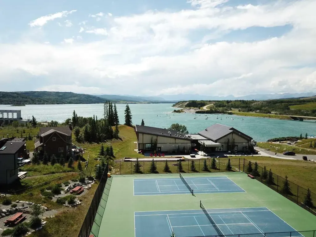 116 Cottageclub Drive Rural Rocky View County AB T4C 1B1