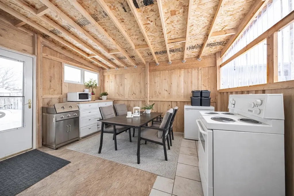 65 Northey Avenue Red Deer AB T4P1R3