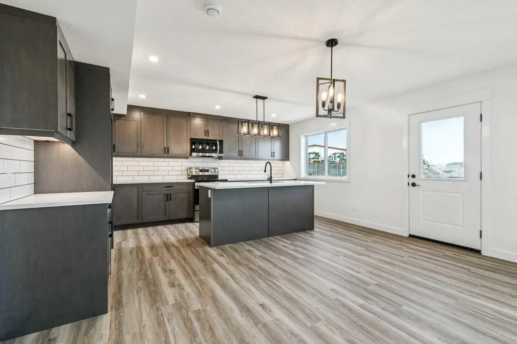 26A Poplar Ridge Close Didsbury AB T0M0W0