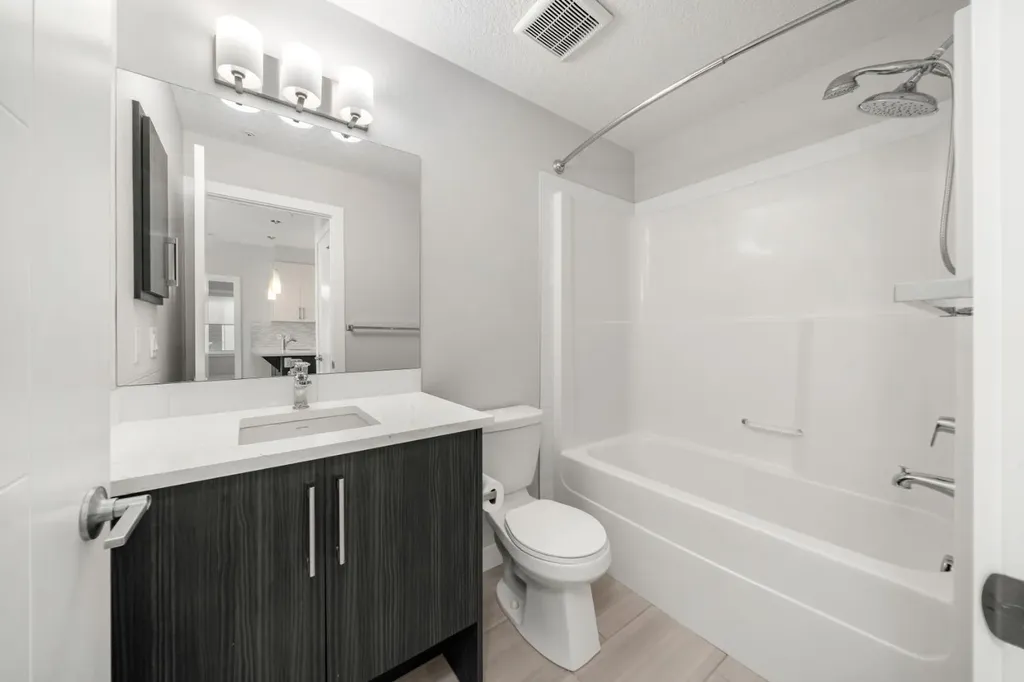 16 Sage Hill Terrace NW Calgary AB T3R 0W7