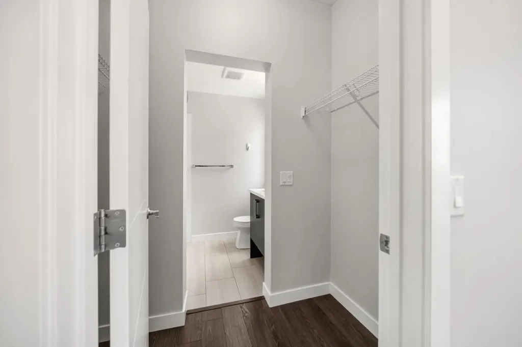 16 Sage Hill Terrace NW Calgary AB T3R 0W7