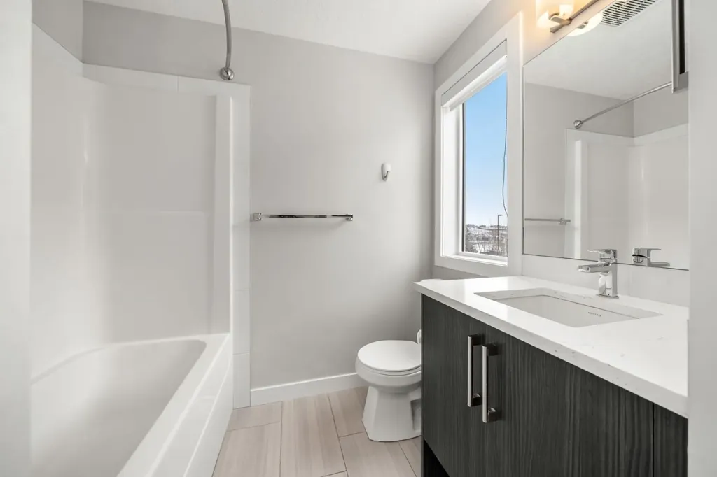 16 Sage Hill Terrace NW Calgary AB T3R 0W7