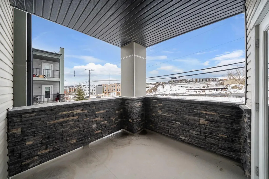 16 Sage Hill Terrace NW Calgary AB T3R 0W7