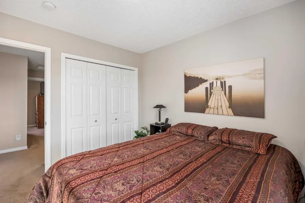 620 Luxstone Landing SW Airdrie AB T4B 0B6