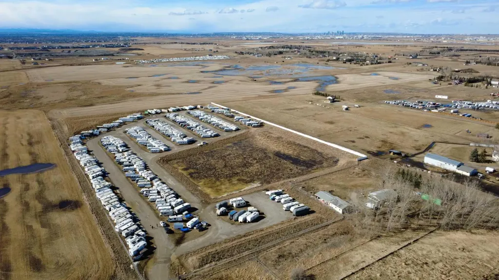 11977 154 Avenue Calgary AB T2Z 0L2