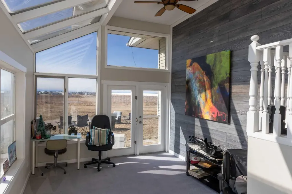 11977 154 Avenue Calgary AB T2Z 0L2