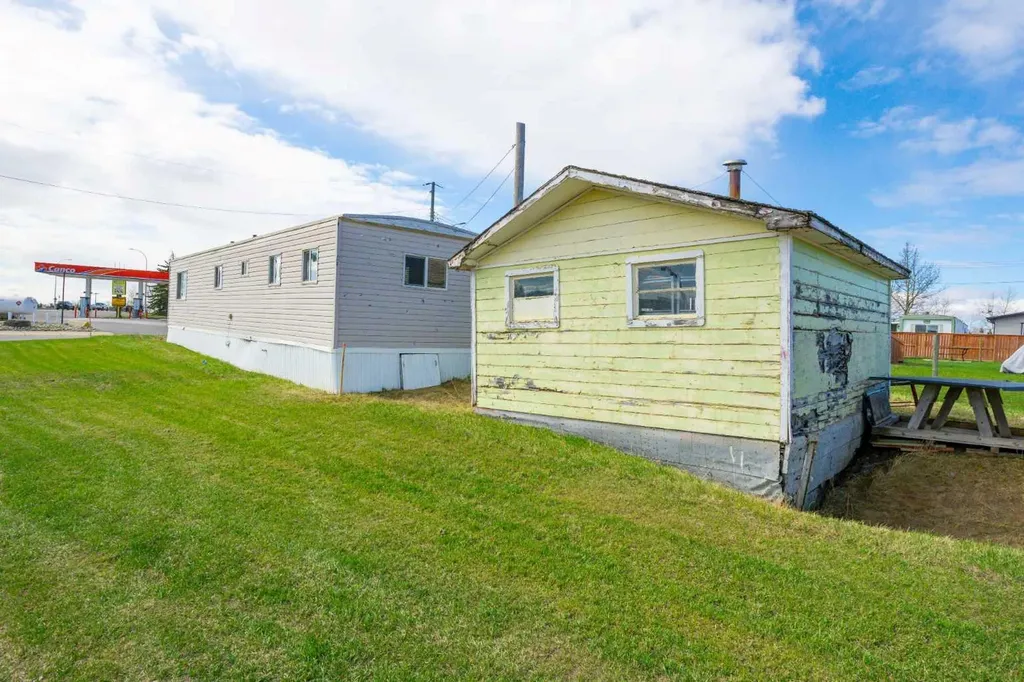 804 Center Street Carstairs AB T0M0N0