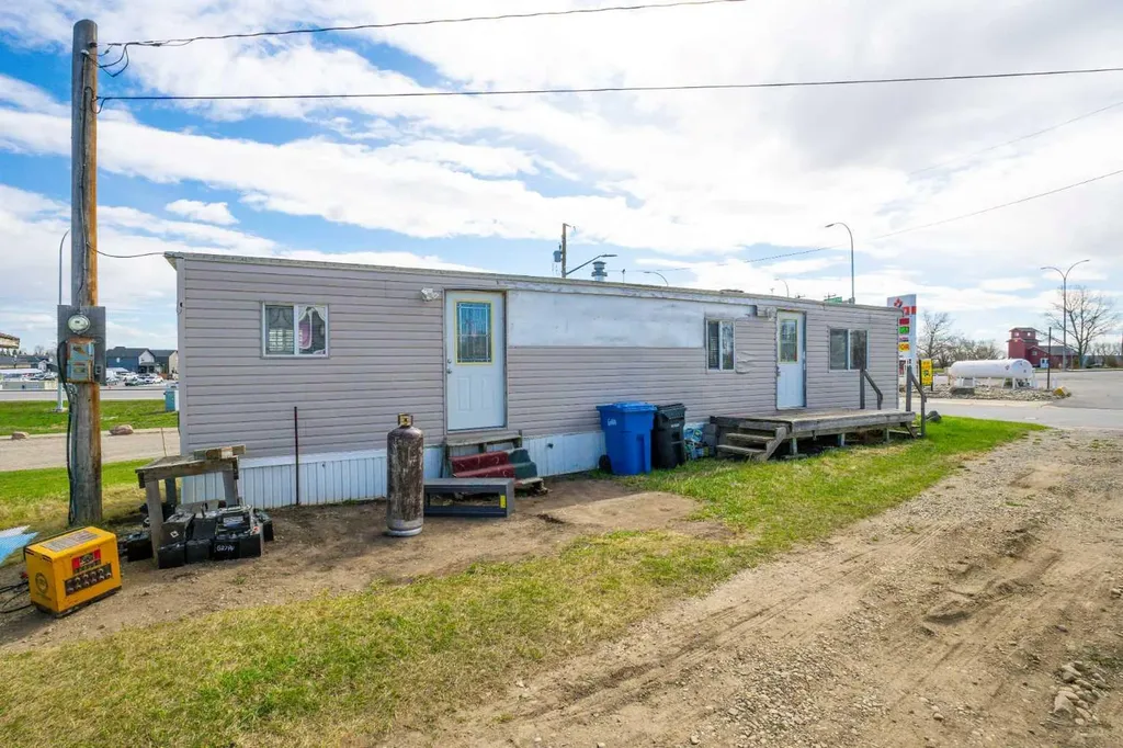804 Center Street Carstairs AB T0M0N0