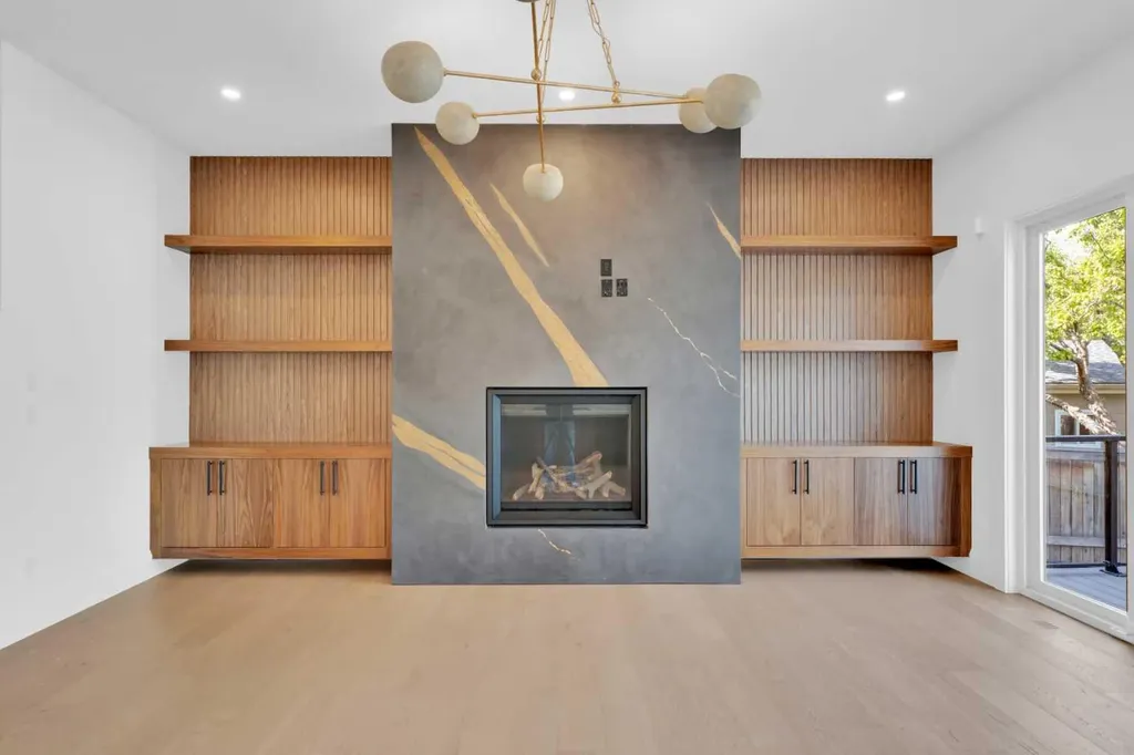 1605 9 Street NW Calgary AB T2M3L5