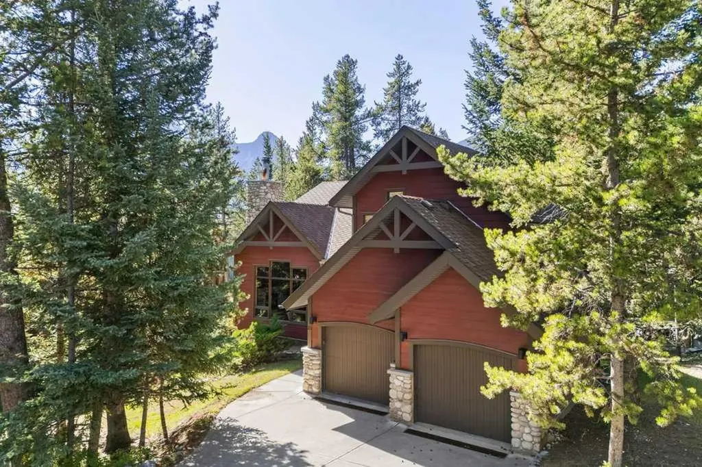 16 Blue Grouse Ridge Canmore AB T1W 1L5