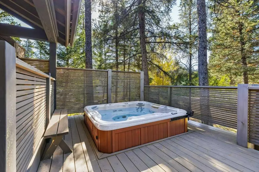 16 Blue Grouse Ridge Canmore AB T1W 1L5