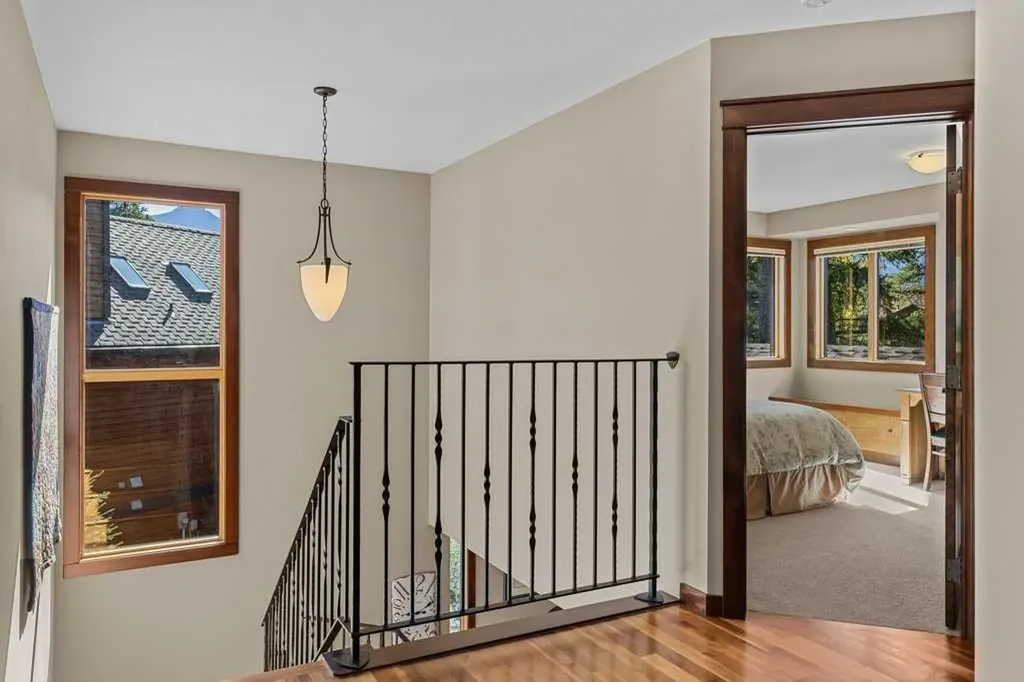 16 Blue Grouse Ridge Canmore AB T1W 1L5