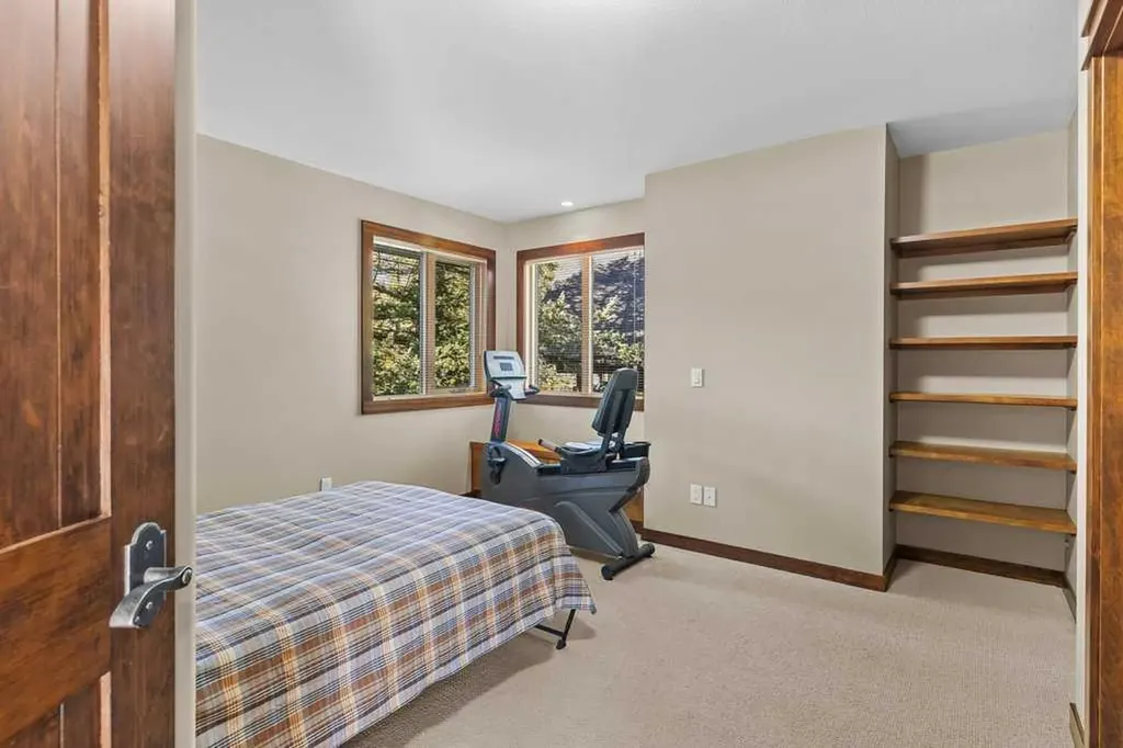 16 Blue Grouse Ridge Canmore AB T1W 1L5
