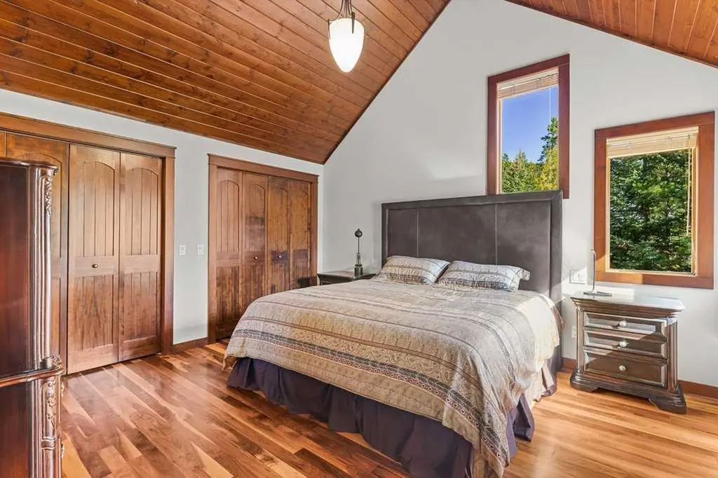 16 Blue Grouse Ridge Canmore AB T1W 1L5