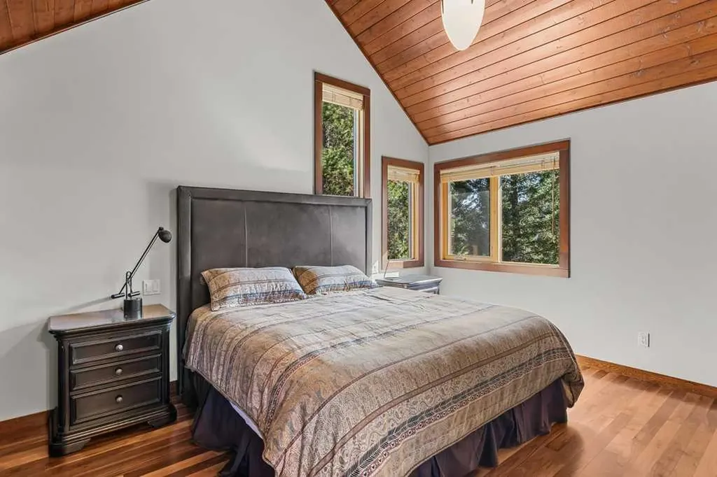 16 Blue Grouse Ridge Canmore AB T1W 1L5
