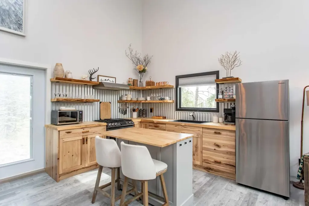 1254 Tamarack Trail Nordegg AB T0M 0C6