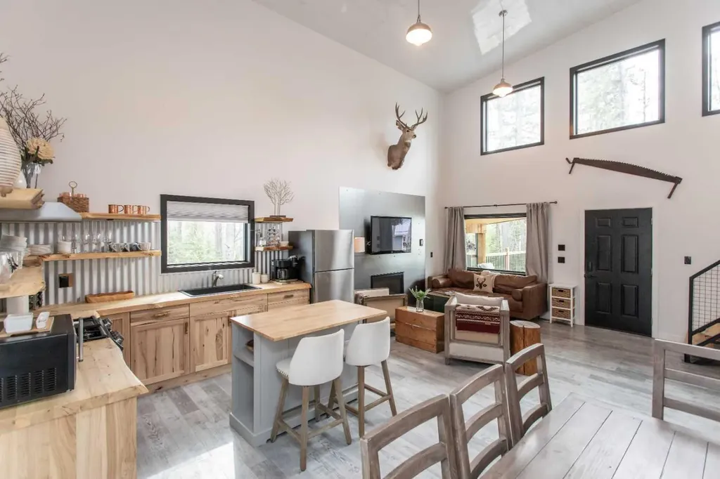 1254 Tamarack Trail Nordegg AB T0M 0C6
