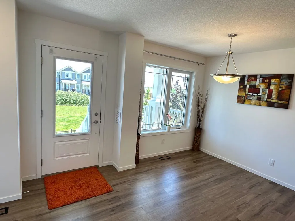 2232 Windbury Greenway SW Airdrie AB T4B 5L2